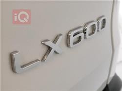 لكزس LX